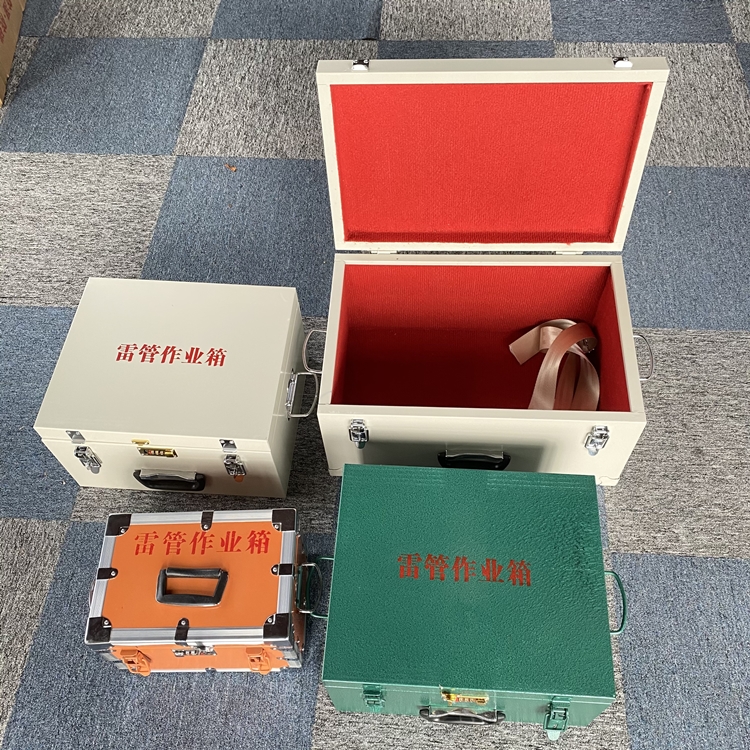 峨边爆破工程作业箱如何选择？玻璃钢与传统材质的全面对比